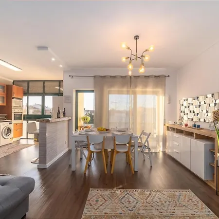 Apartamento T2, Centro De